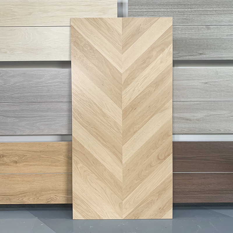 les tuiles en bois de porcelaine d'effet de 600*1200mm glissent non vitré pour le salon
