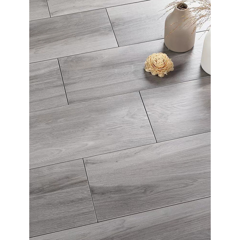 Matt Wood Grain Porcelain Tile vitré par 200x1200mm Brown Grey Indoor Wooden Look Antique