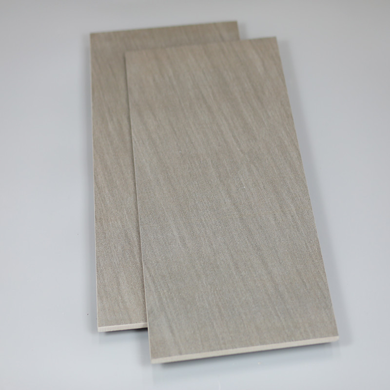 Hôtel foncé de maison de Gray Color Non Slip For de tuiles rustiques de porcelaine de Foshan 300*600mm