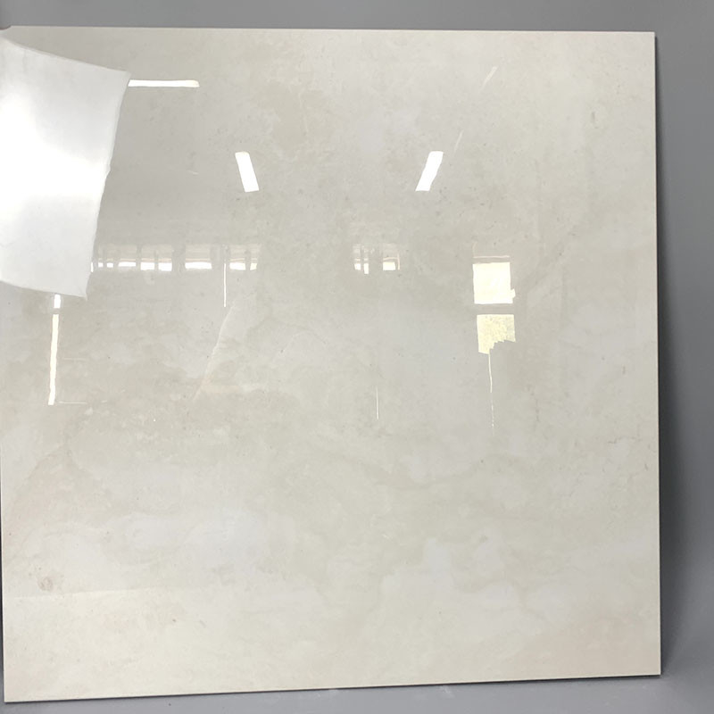le plein corps de 600x600mm la couleur que blanche a poli le mur parquetant de marbre vitré couvre de tuiles l'anti glissement