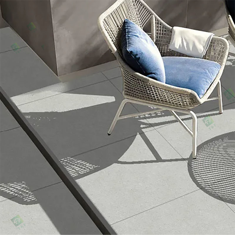 le glissement Matte Finished Exterior Garden Pavers rugueux de 600*600mm non couvre de tuiles le plancher de porcelaine