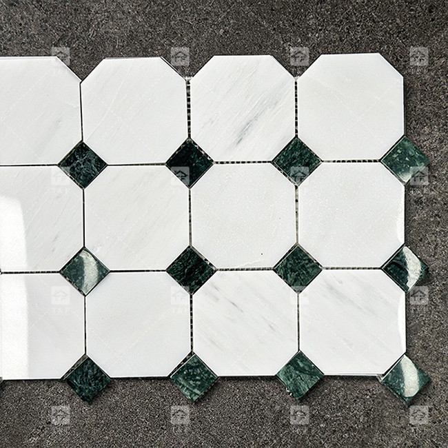 Carrara classique en pierre de marbre naturel mosaïque carreaux de porcelaine pour le sol et le mur
