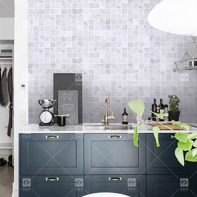 Carrara classique en pierre de marbre naturel mosaïque carreaux de porcelaine pour le sol et le mur