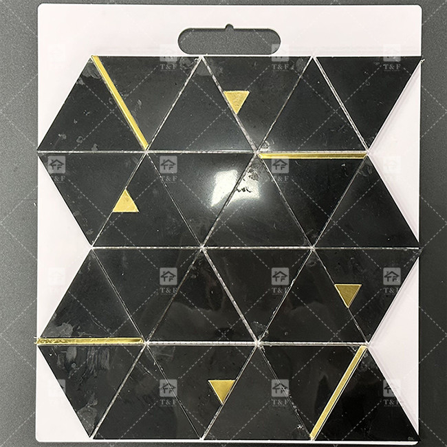 Triangle de marbre de pierre de luxe mosaïque avec acier inoxydable mosaïque métallique salle de bain Backsplash