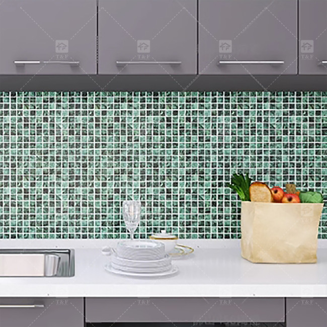 Carreaux de mosaïque en pierre de marbre de couleur verte pour le sol et le mur de la salle de bain