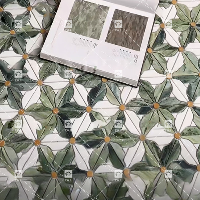 Carreaux de mosaïque de sol en pierre naturelle en marbre de la salle de bain