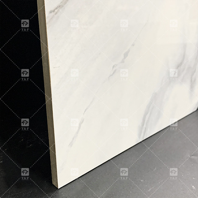 Panneau de porcelaine en marbre blanc 600x1200mm Carreaux pour le salon Décoration murale