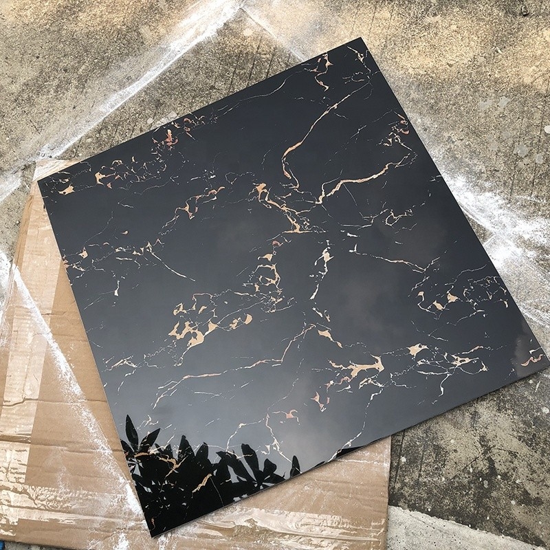 Noir des carrelages de porcelaine 600x600 et couleur polis vitrés de fleur d'or